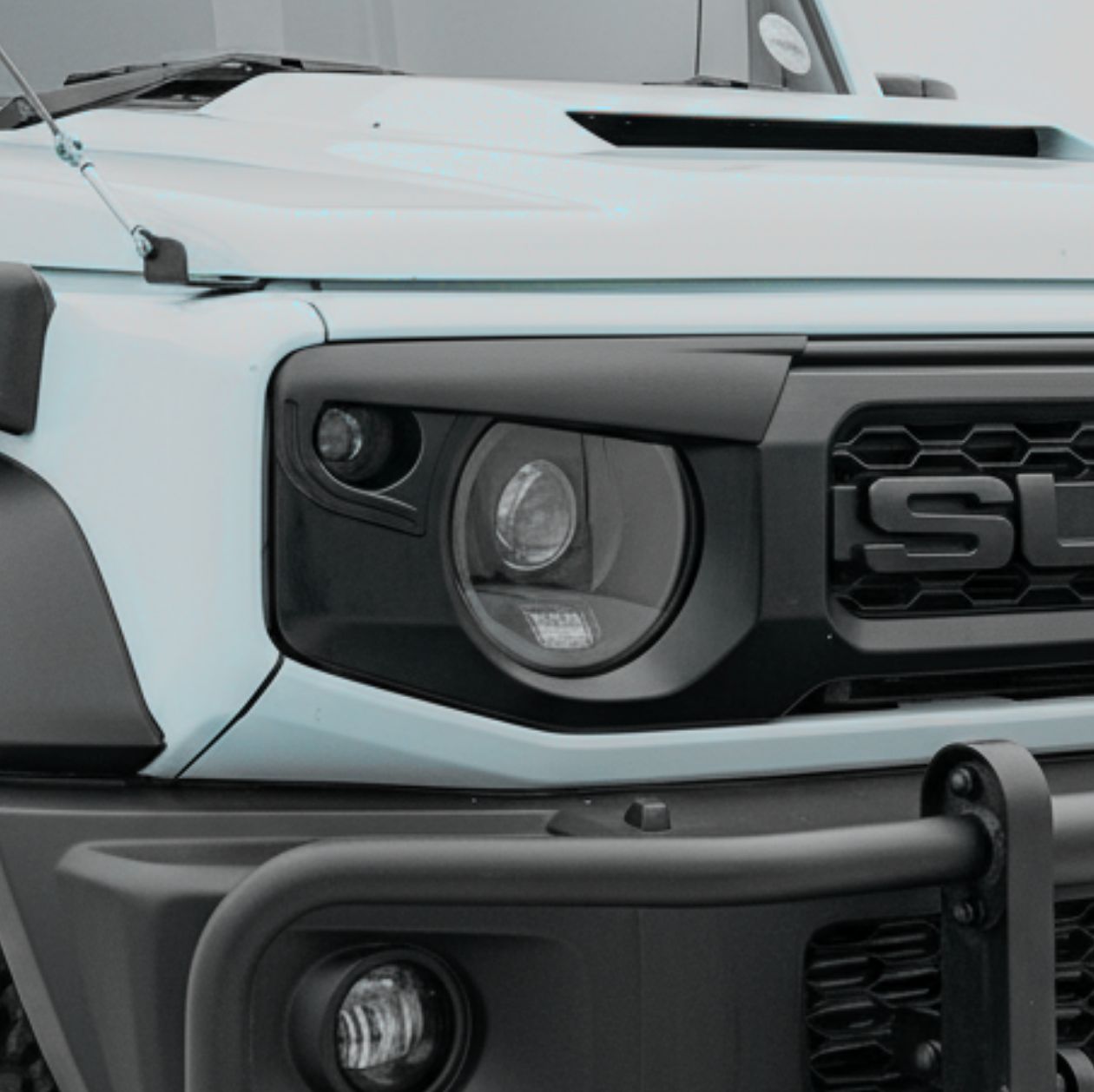 ROAMING HORIZONS Angry Eye Clip-On Panels (Jimny Models 2018-Current XL 5-Door, GLX & Lite 3-Door)