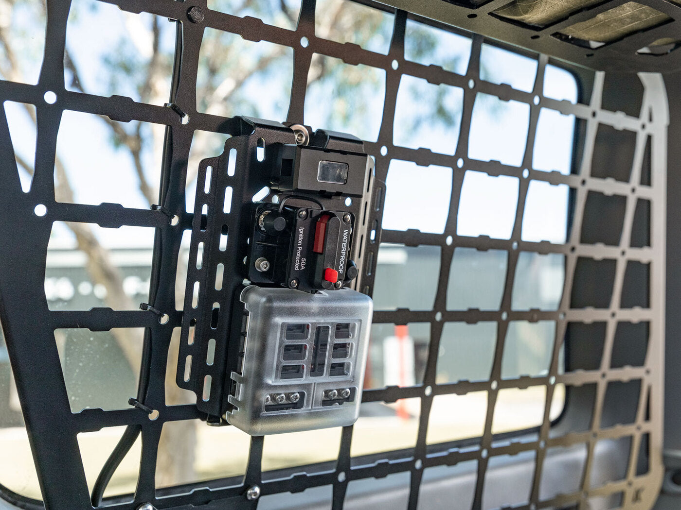 KAON Universal Fuse Bracket (Jimny Models 2018-Current XL 5-Door, GLX & Lite 3-Door)