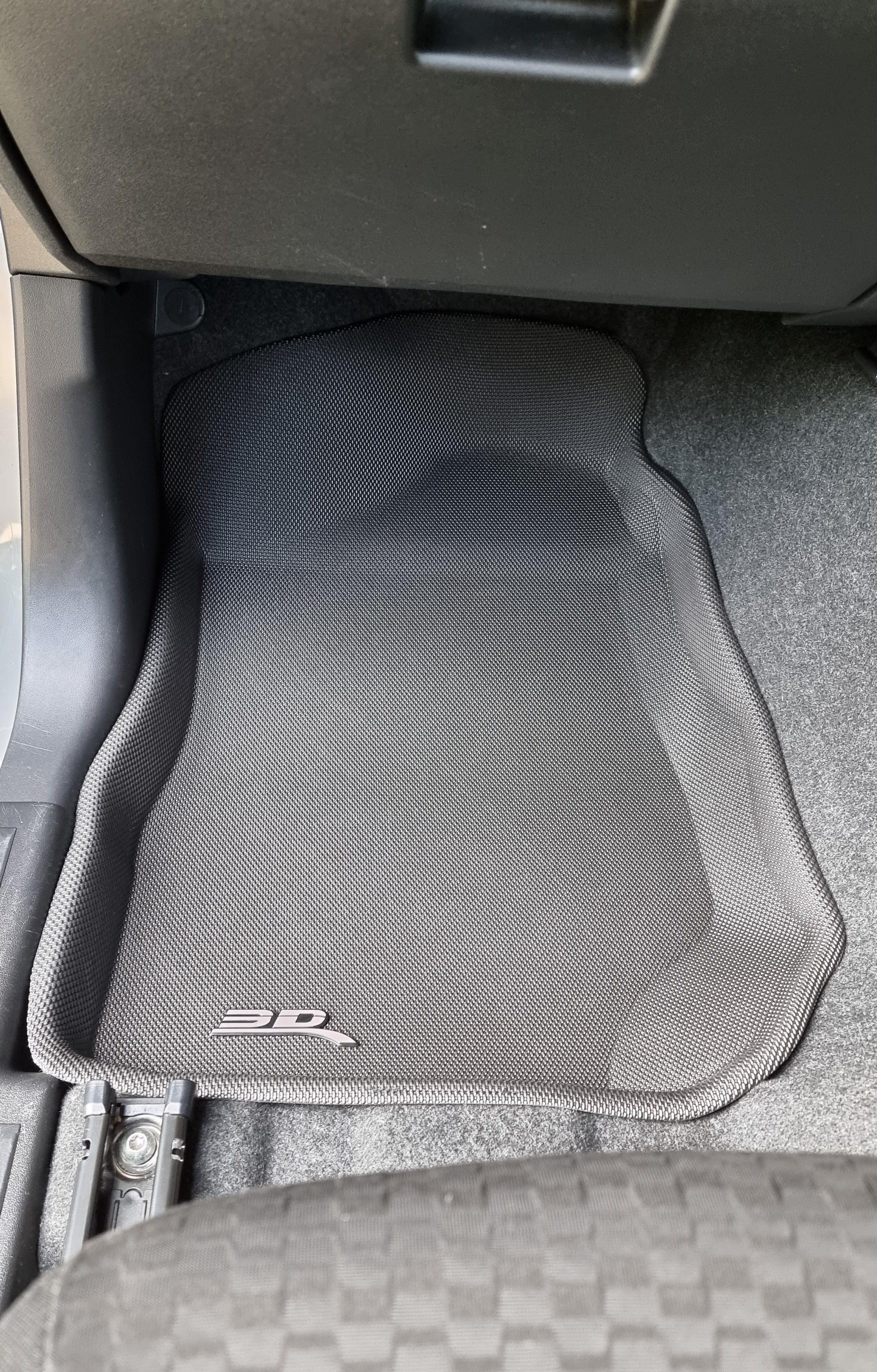 TRUFIT 3D Moulded Kagu Series Rubber Floor Mat Set - Black (Jimny Models 2018-Current GLX & Lite 3-Door)