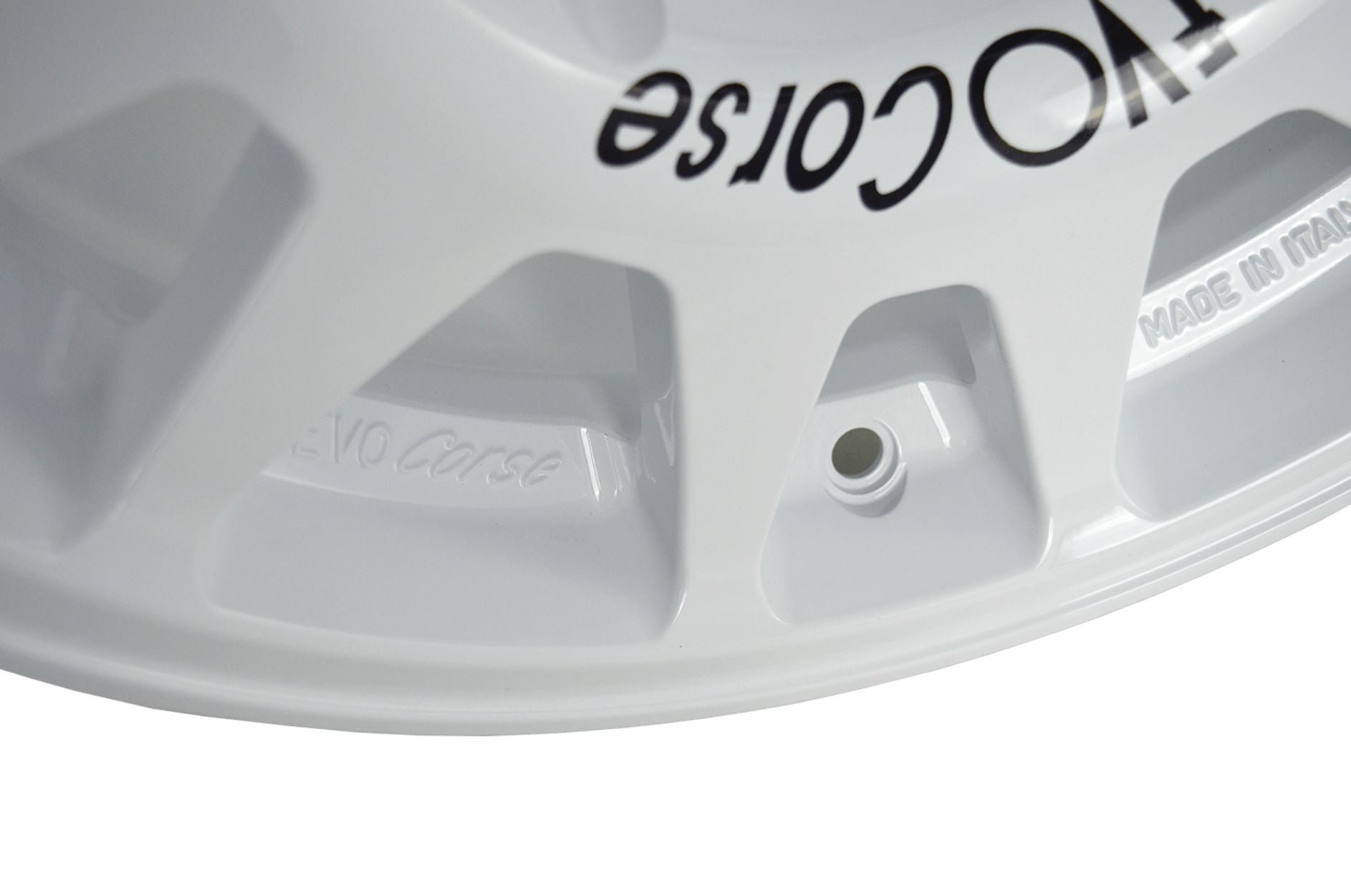 EVO CORSE DakarZero 15x7" White Alloy Wheel *ET0, 5x139.7, CB 108.3 (Jimny Models 2018-Current XL 5 Door, GLX & Lite 3 Door)