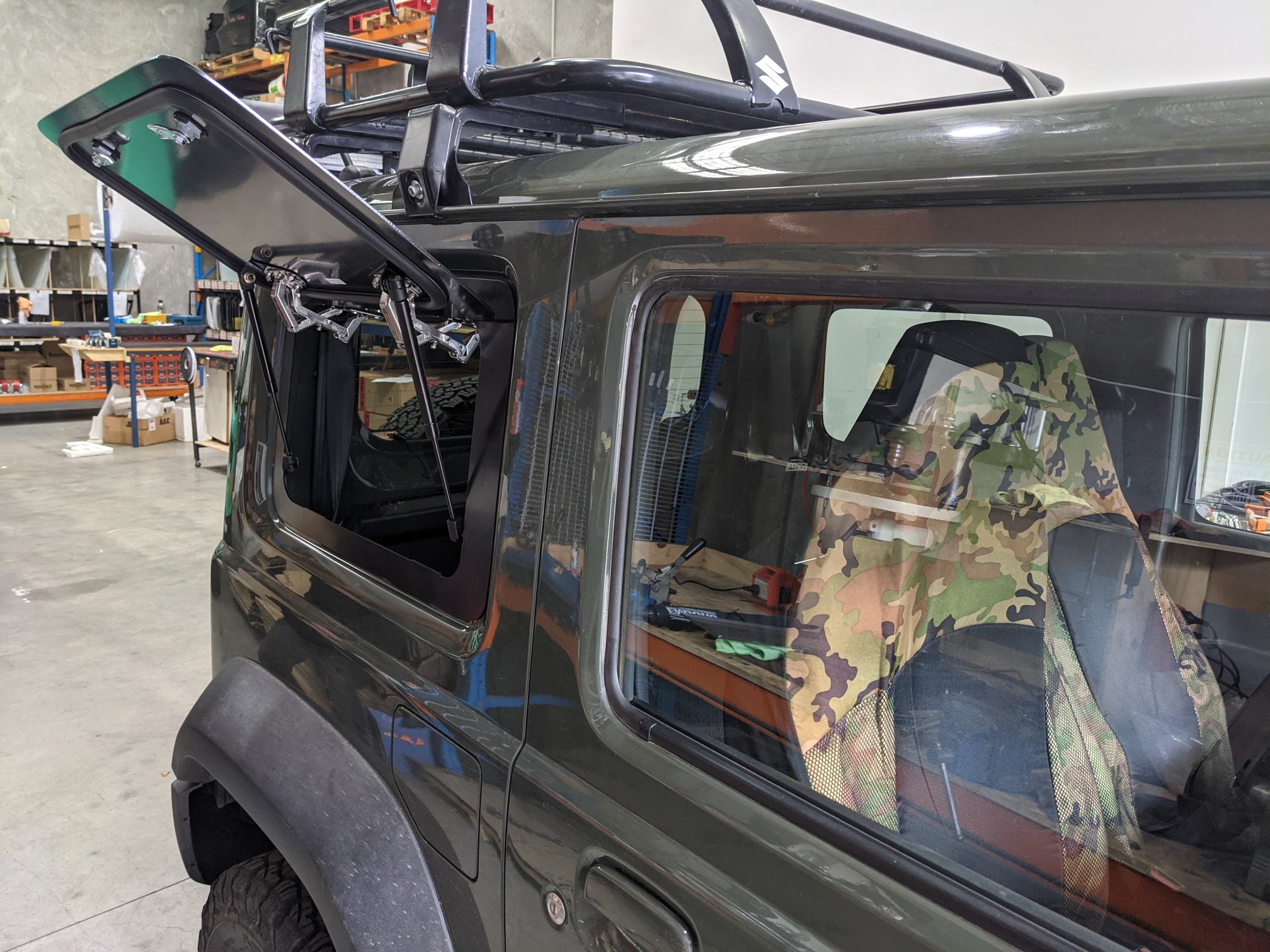 EMUWING Gullwing Style Windows (Jimny Models 2018-Current GLX & Lite 3-Door)