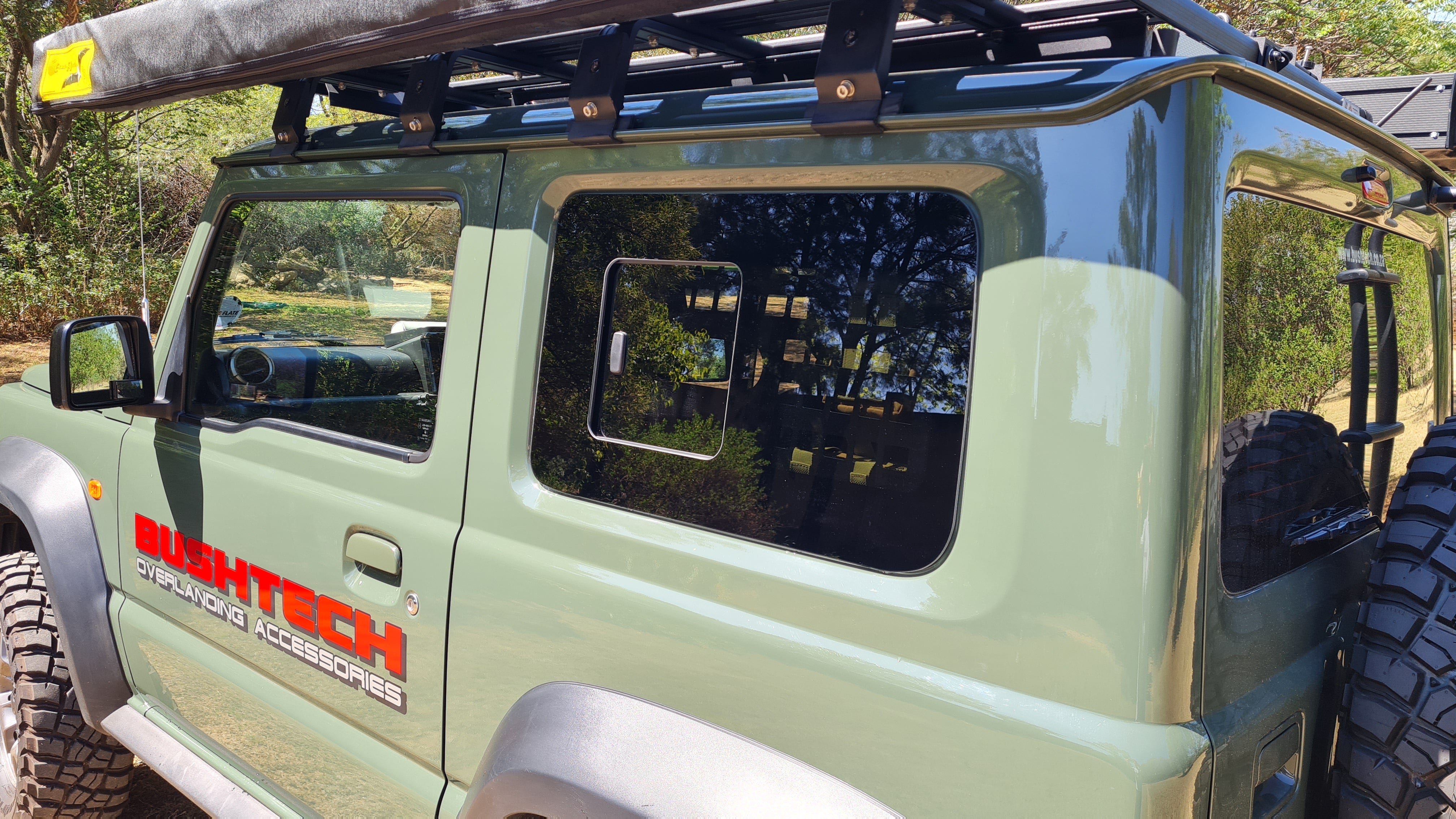 BUSHTECH Rear Sliding Windows - Tinted (Jimny Models 2018-Current GLX & Lite 3-Door)