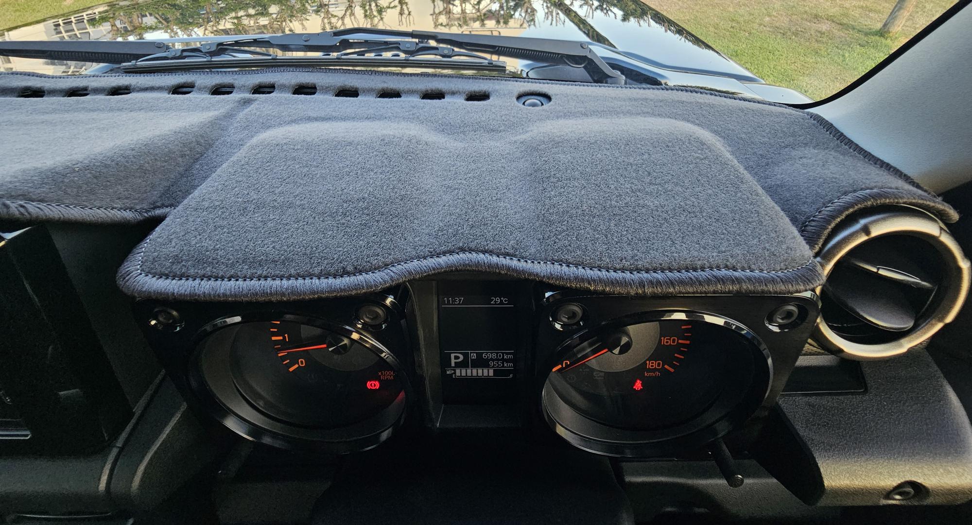 SUNLAND PROTECTION Premium Dash Mat (Jimny Models 2018-Current XL 5-Door, GLX & Lite 3-Door)