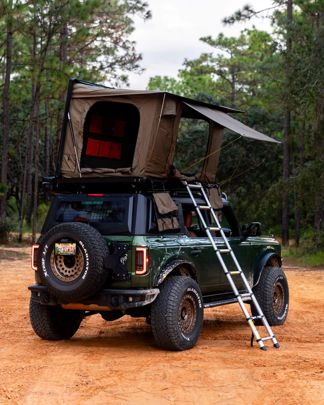 INSPIRED OVERLAND Trailpeak Rooftop Lightweight Roof Top Tent - Only 38kgs!