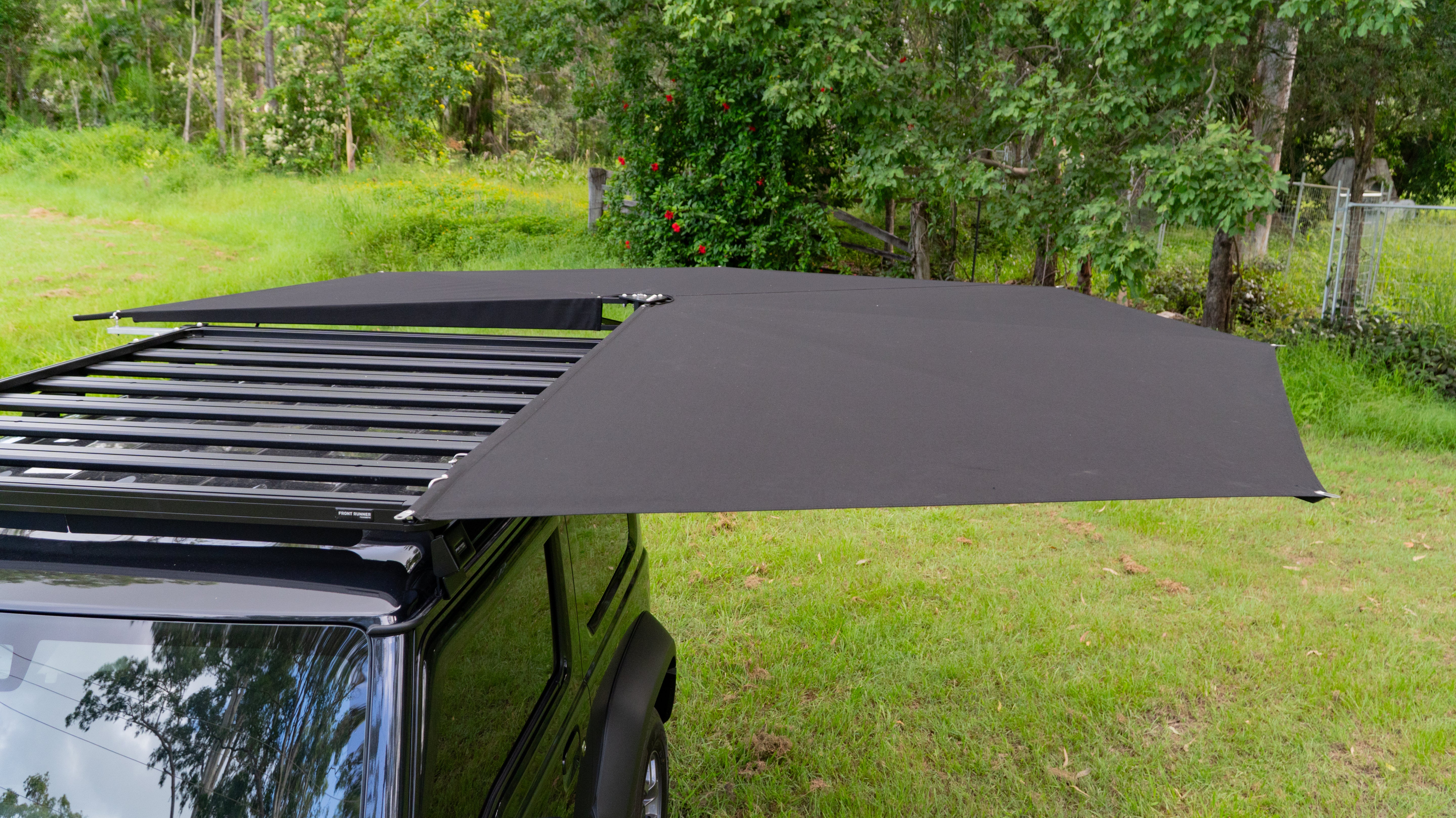 CLEVERSHADE 270 Degree Ultra-Lite Awning System - Only 12kgs! (Jimny Models 2018-Current GLX & Lite 3-Door)