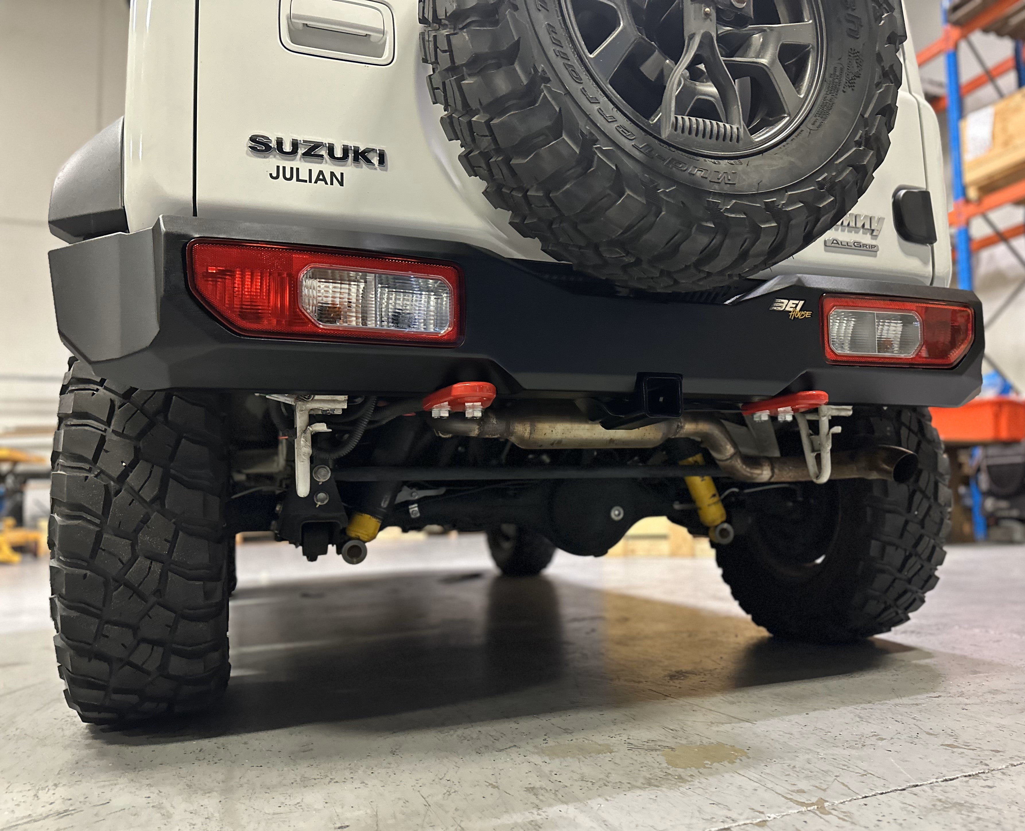 BEI HOUSE Lightweight Rear Bar with Incorporated Rated Tow Bar Receiver (Jimny Models 2018-Current GLX & Lite 3-Door)