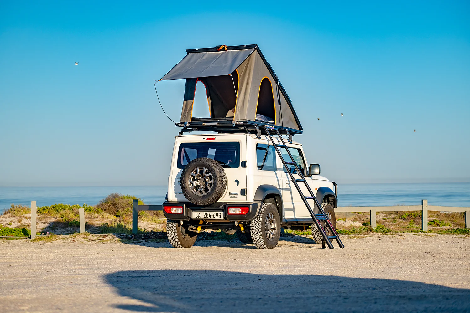ALU-CAB Lightweight Rooftop Tent (Jimny Models 2018-Current XL 5-Door, GLX & Lite 3-Door)