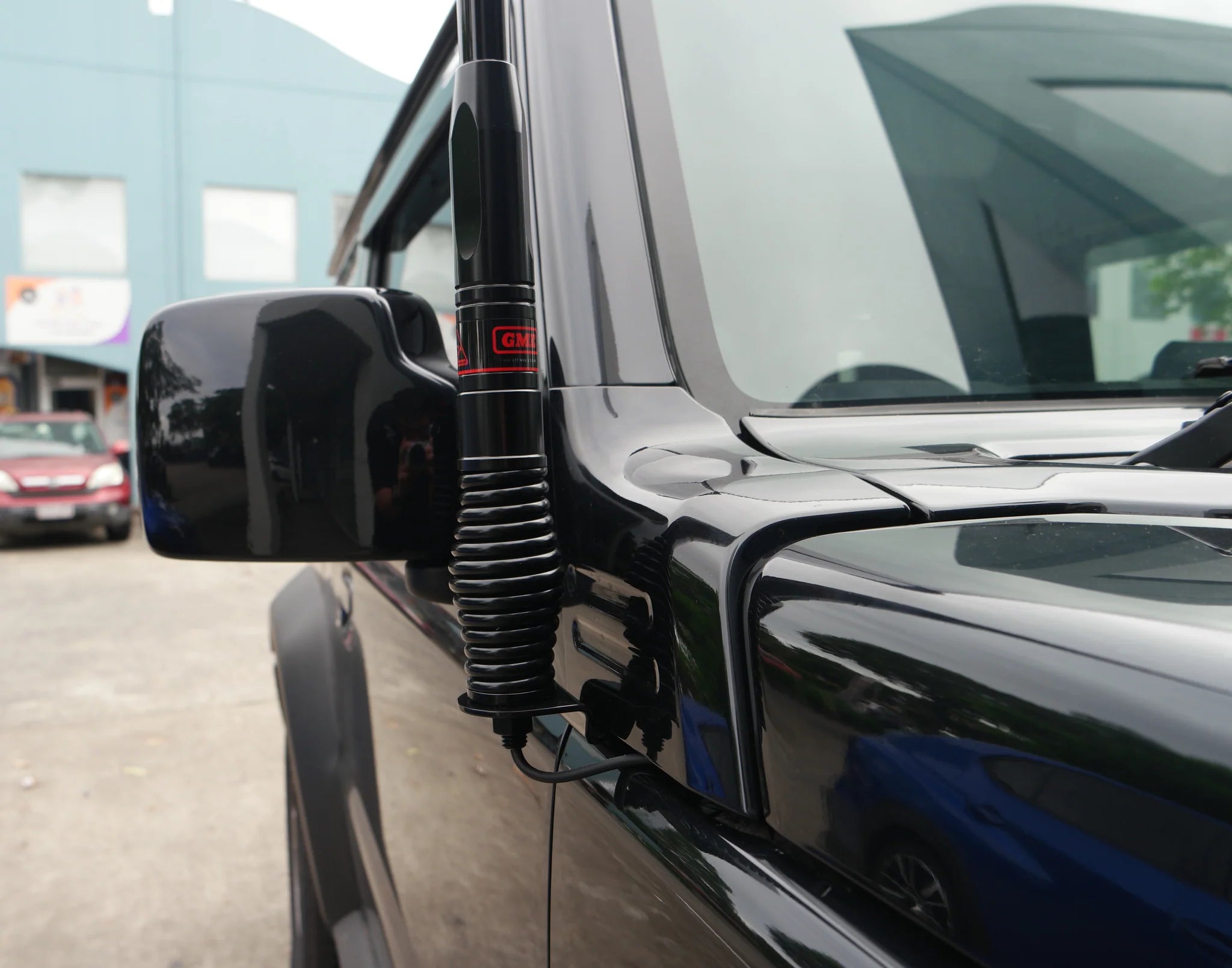 VOGUE INDUSTRIES UHF Aerial Bracket (Jimny Model 2018-Current XL 5-Door, GLX & Lite 3-Door)