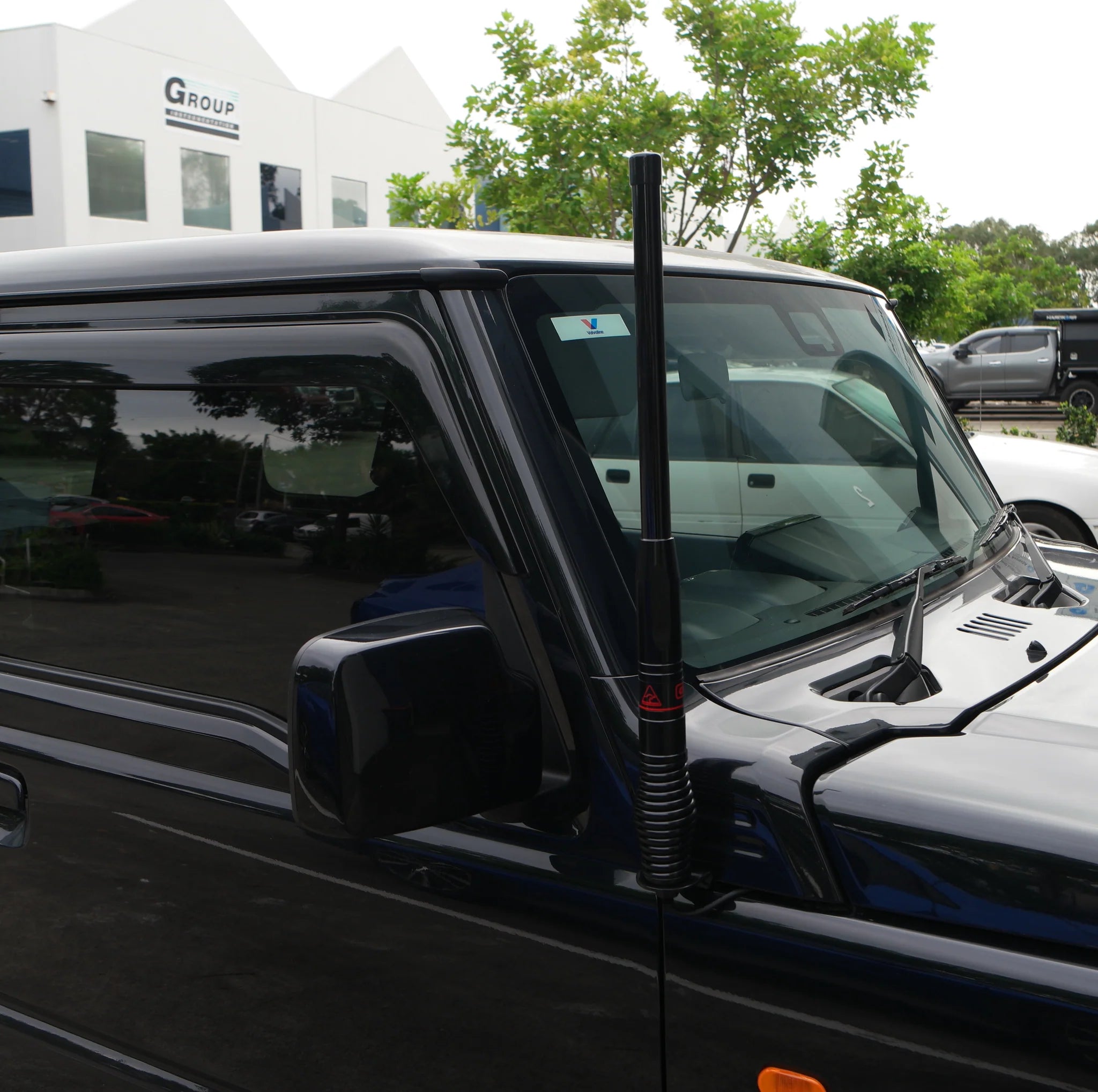 VOGUE INDUSTRIES UHF Aerial Bracket (Jimny Model 2018-Current XL 5-Door, GLX & Lite 3-Door)