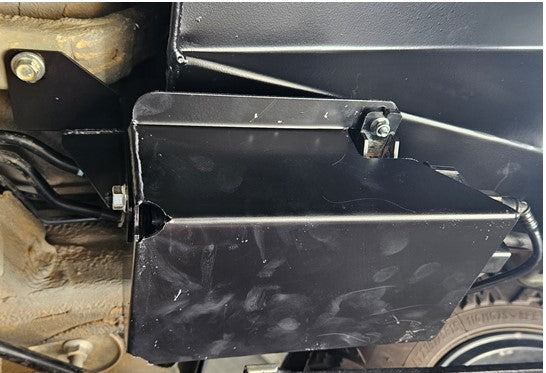 OUTBACK ACCESSORIES AUSTRALIA Long Range Fuel Tank - 80 Liter Capacity (Jimny Models 2018-Current GLX & Lite 3-Door)