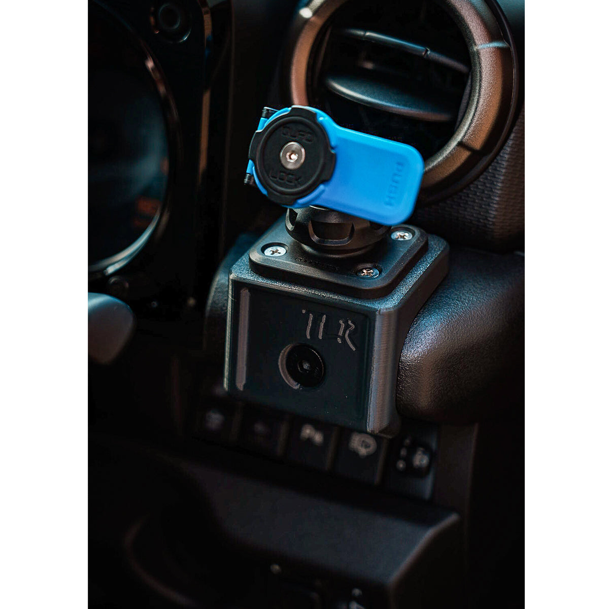 TLR - Quad Lock® Dash Phone Mount - Universal Fitment *Base Only (Jimny Models 2018-Current XL 5-Door, GLX & Lite 3-Door)