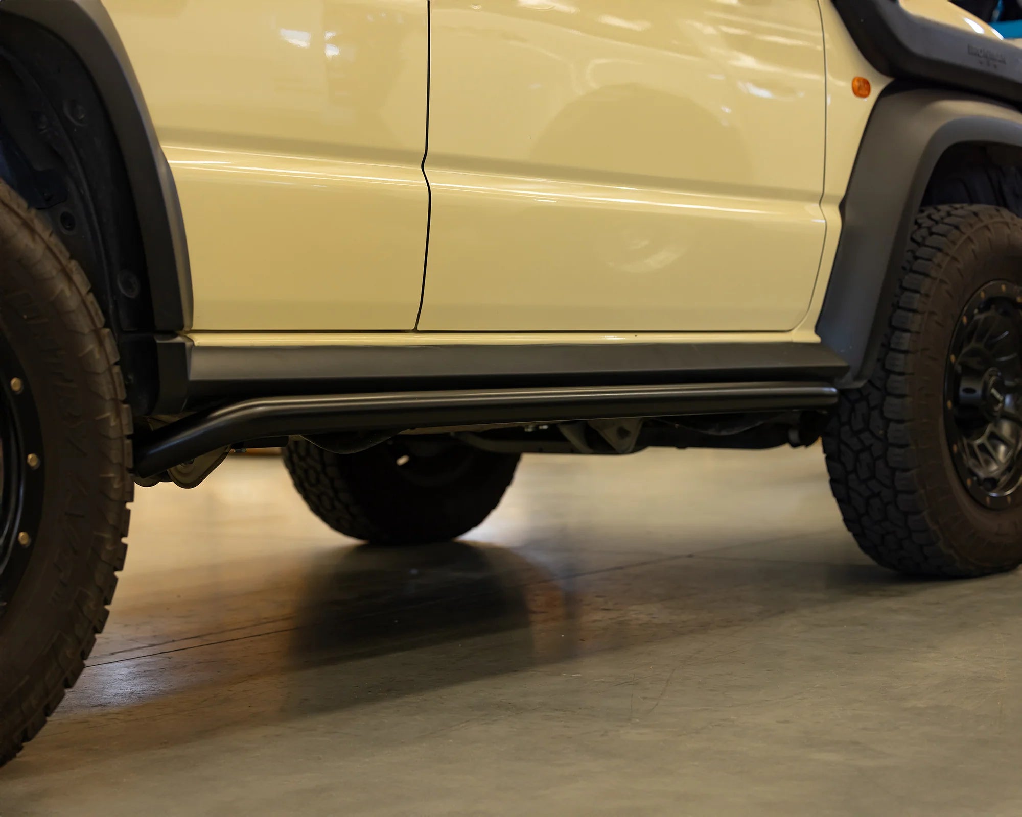 IRONMAN 4X4 Rock Sliders (Jimny Models 2023-Current XL 5-Door)