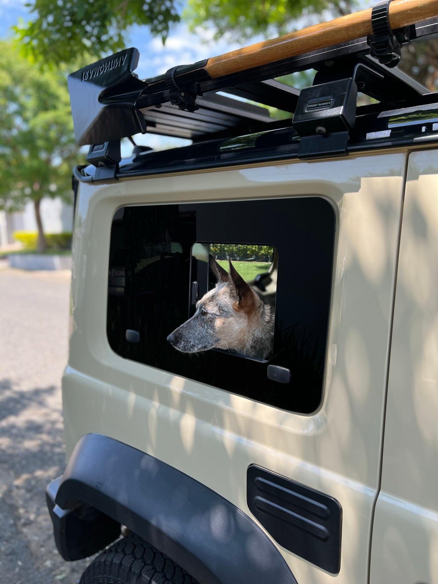 JIMNY WILD Rear Sliding Window Set - Tinted (Jimny Models 2018-Current GLX & Lite 3-Door)