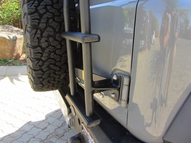 EEZI-AWN K9 Ladder (Jimny Models 2018-Current XL 5-Door, GLX & Lite 3-Door)